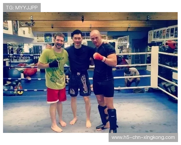 拳击世界对抗赛：节奏拉满，观众全程紧绷